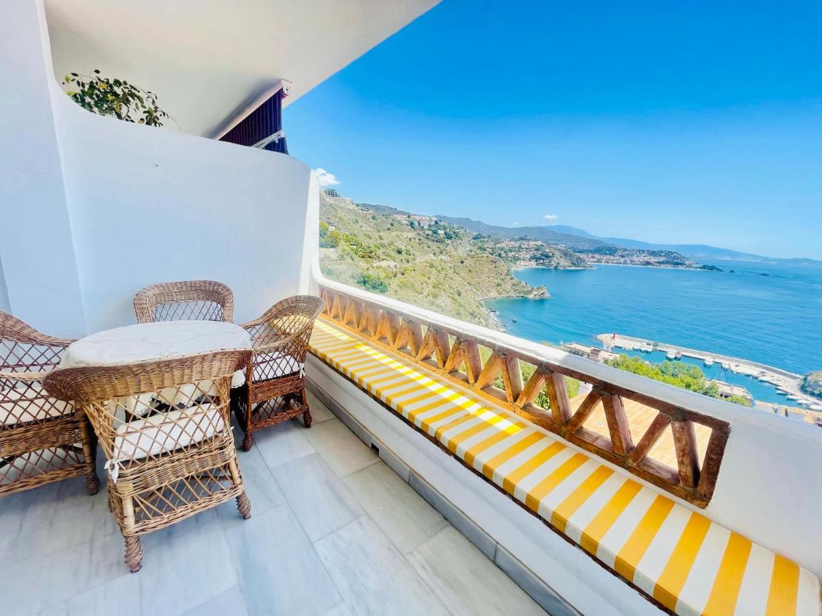 Marina Sunrise, Preciosas Vistas Al Mar Apartamento La Herradura  Exterior foto