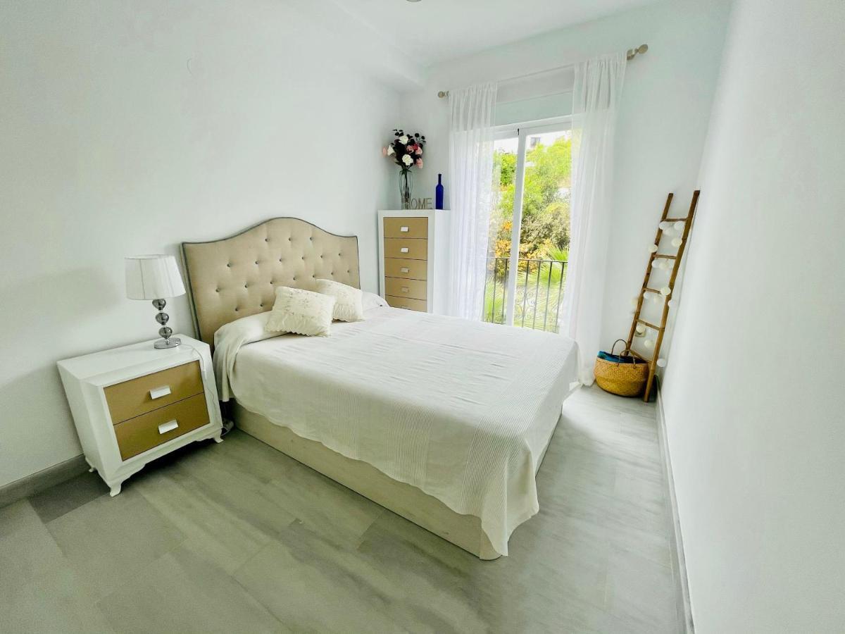 Marina Sunrise, Preciosas Vistas Al Mar Apartamento La Herradura  Exterior foto